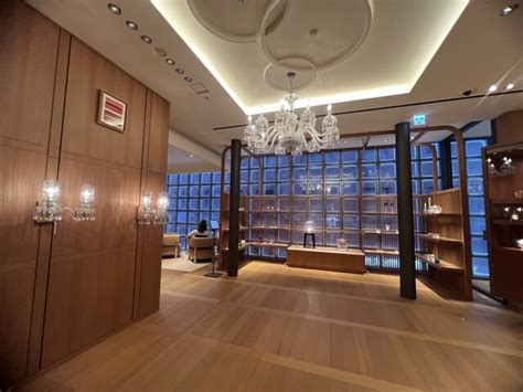 hermes cafe ginza tokyo|ピュイフォルカ シャンパンバー HERMES 銀座店 .